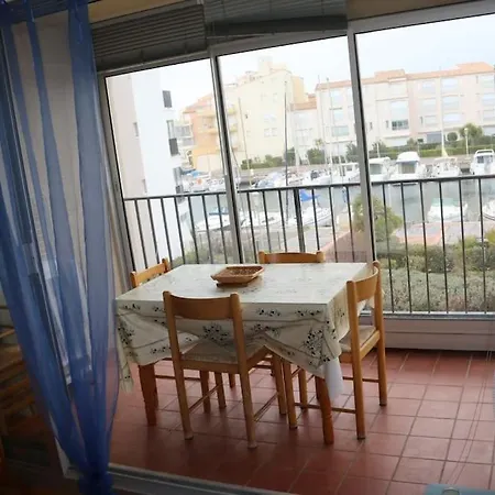 Cap D'agde, La Croisette 4 Personnes Apartment